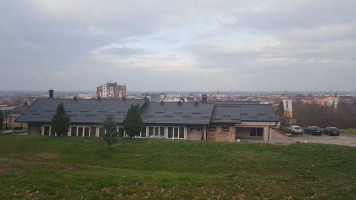 Мајна outside