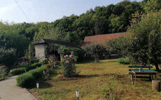 Restoran ' 'dunjin Konak ' ' Außen