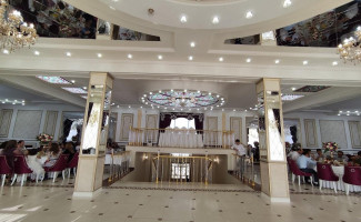 Gnezdo Schast'ya inside
