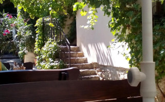 Starý Dom Vináreň U Ludvika outside