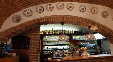 Starý Dom Vináreň U Ludvika inside