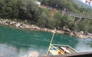 Rafting Kamp Bato outside