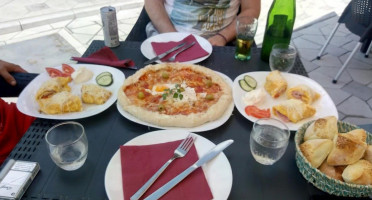 Pizza Caffe Buono Morso food