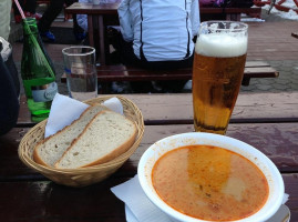 Restauracia Humno food
