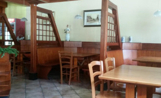 Pizzeria Kot inside