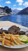 Konoba Otok Bronza food