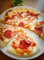 Pizza Mania food