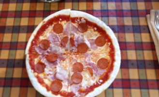 San Pizza food