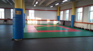 Fitnes Klub Tri Okeana inside