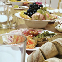 Сайнбаяр food