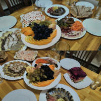 Сайнбаяр food