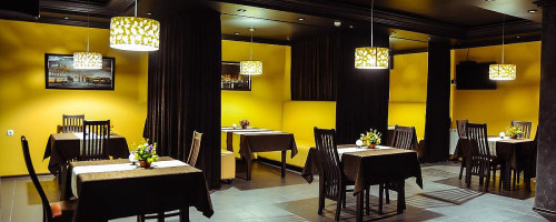 Dzhavakhk. Banketny Zal, Restoran, Gostinitsa inside