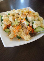 Giro-olimpiya food