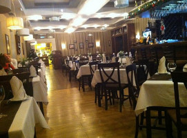 Trattoria inside