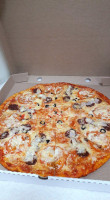 Aegpizza food