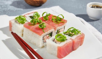 Sushi Friday food