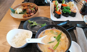 Yakitoriya food