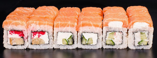 Sushi Gourmet food