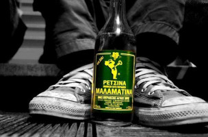 Retsina Malamatina Slovakia drink