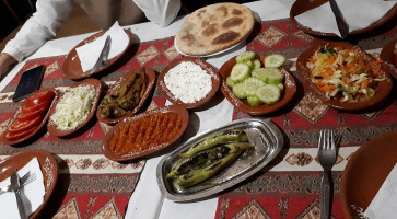 Kafana Marjan food