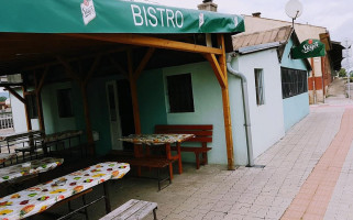 Bistro U Katky outside