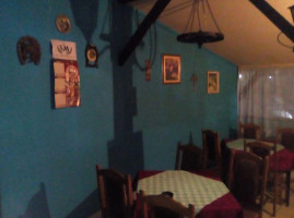 Kafana Galino inside