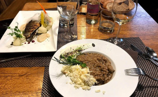 Restavracija Sova Bled food