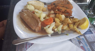 Hiša Okusov food