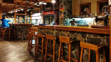 Pizzeria Pri Kameni inside