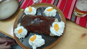 Taverna Montis food