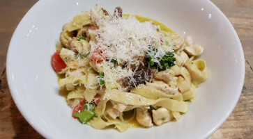 Lujza food