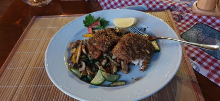 Florian Pension food