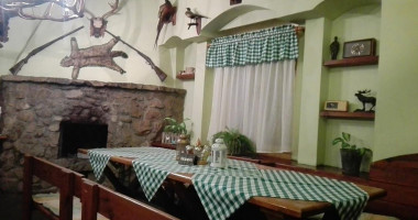 Restauracia „zlatá Podkova“ inside