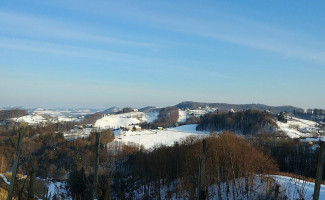 Brunček Renata S.p. Okrepčevalnica outside