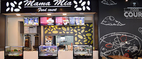 Mama Mia Food Court outside