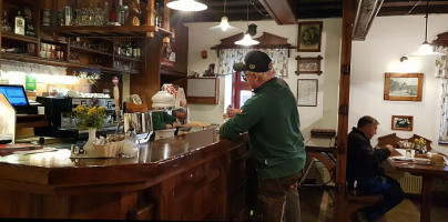 Gostilna Turk Izidor Zelenc S.p. Innen