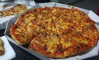 Pizzeria Mama Mia food