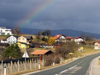 Gostilna Danica S Prenocisci, Miran Ramot S.p.