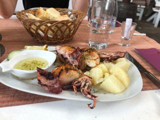 Taverna „crmnički Vinotok”