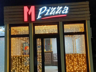 M-pizza