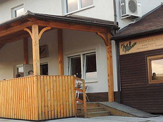 Pr' Mihcu Pizzerija In Okrepčevalnica