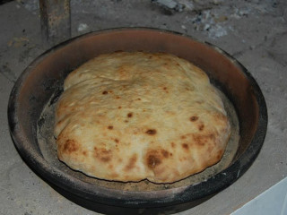 Izvor Lisine Kafana Sa Prenoćištem