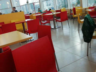 La Comida Rapida