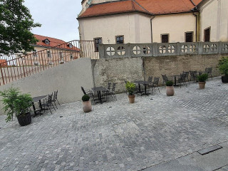 Pivnica Zlatorog